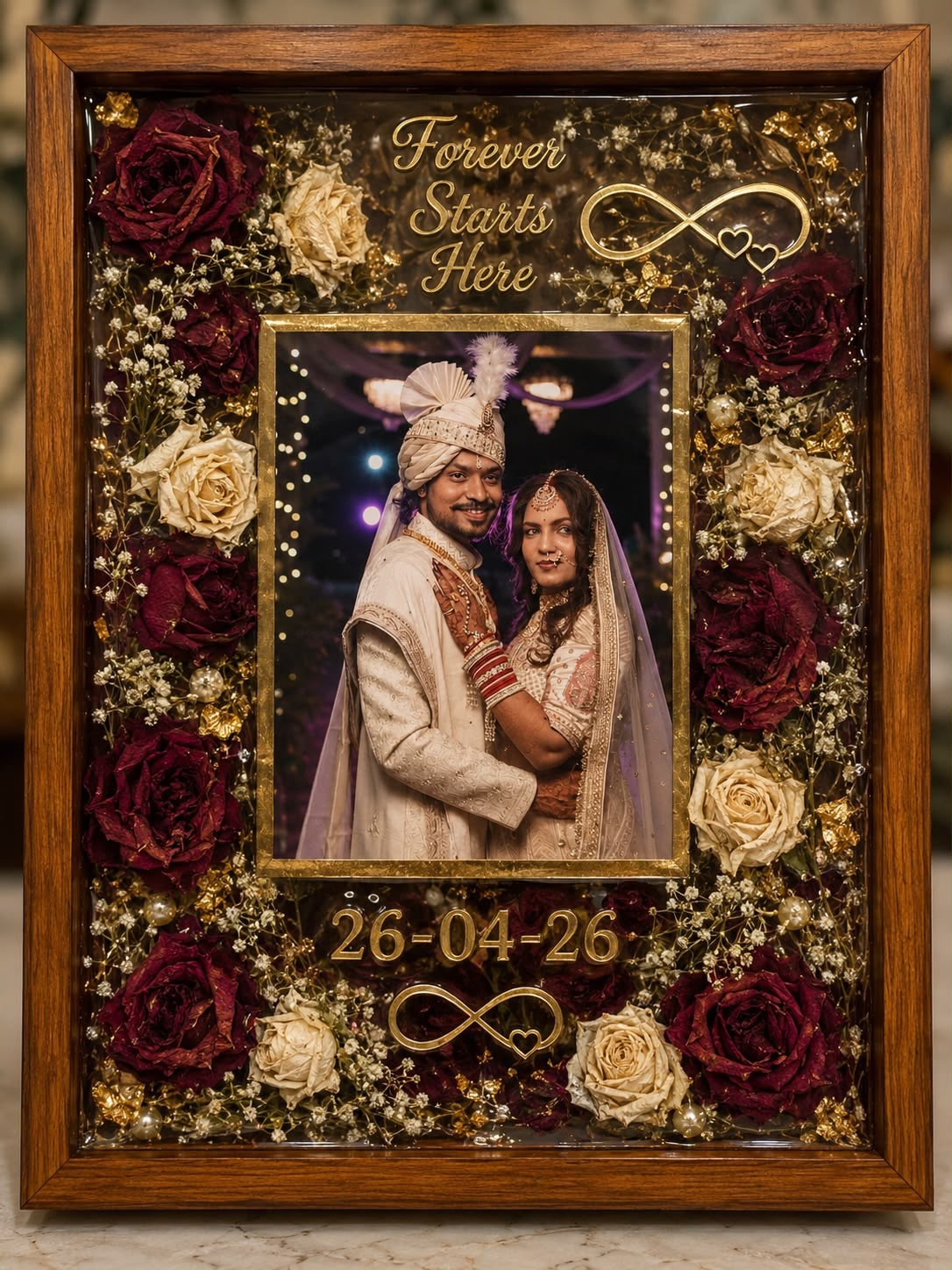 Resin Wedding Photo Frame – Flower Preservation